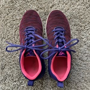 Vionic 335 Adley Sneakers